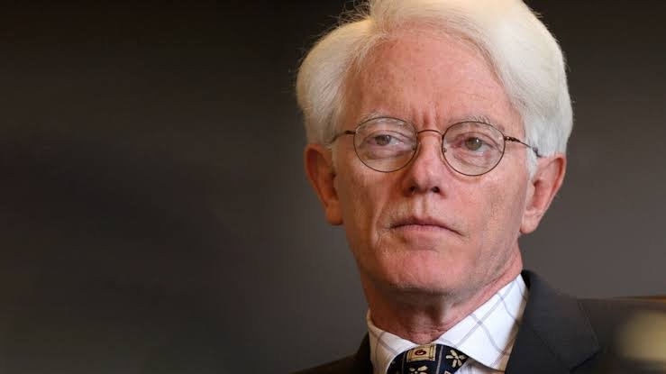 Peter Lynch and Safra Catz